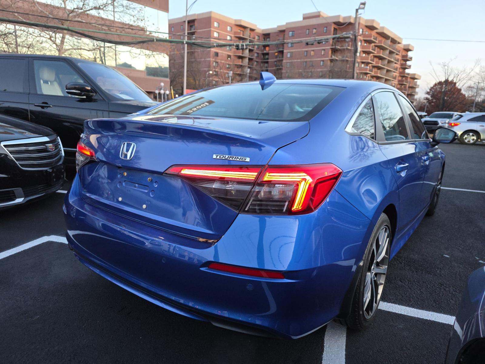 2023 Honda Civic Touring FWD