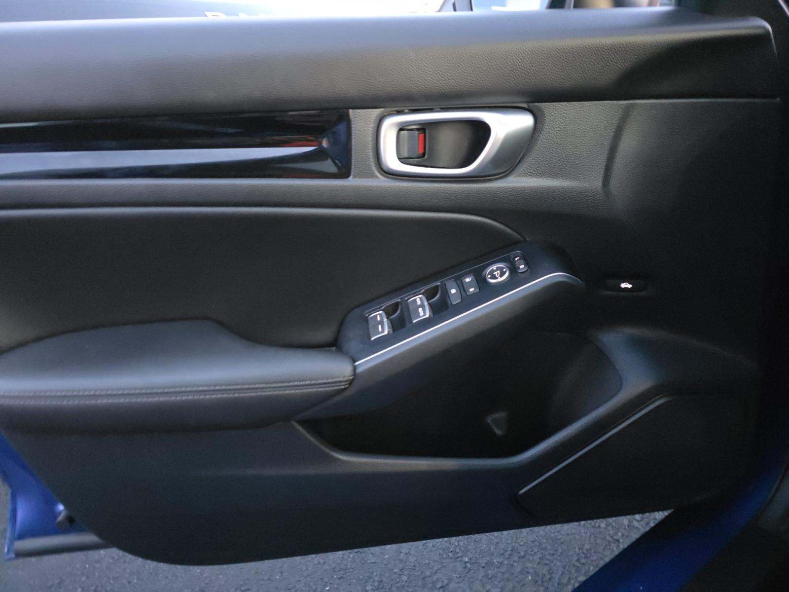 2023 Honda Civic Touring FWD