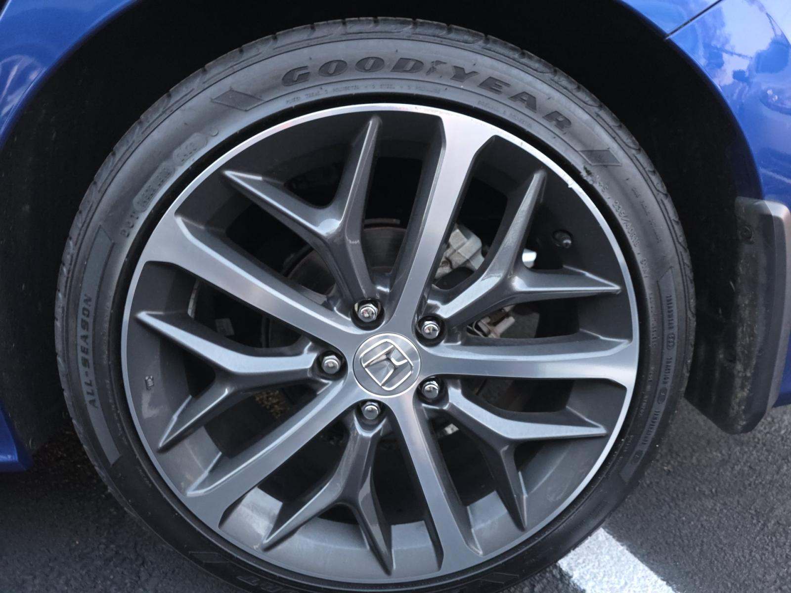 2023 Honda Civic Touring FWD