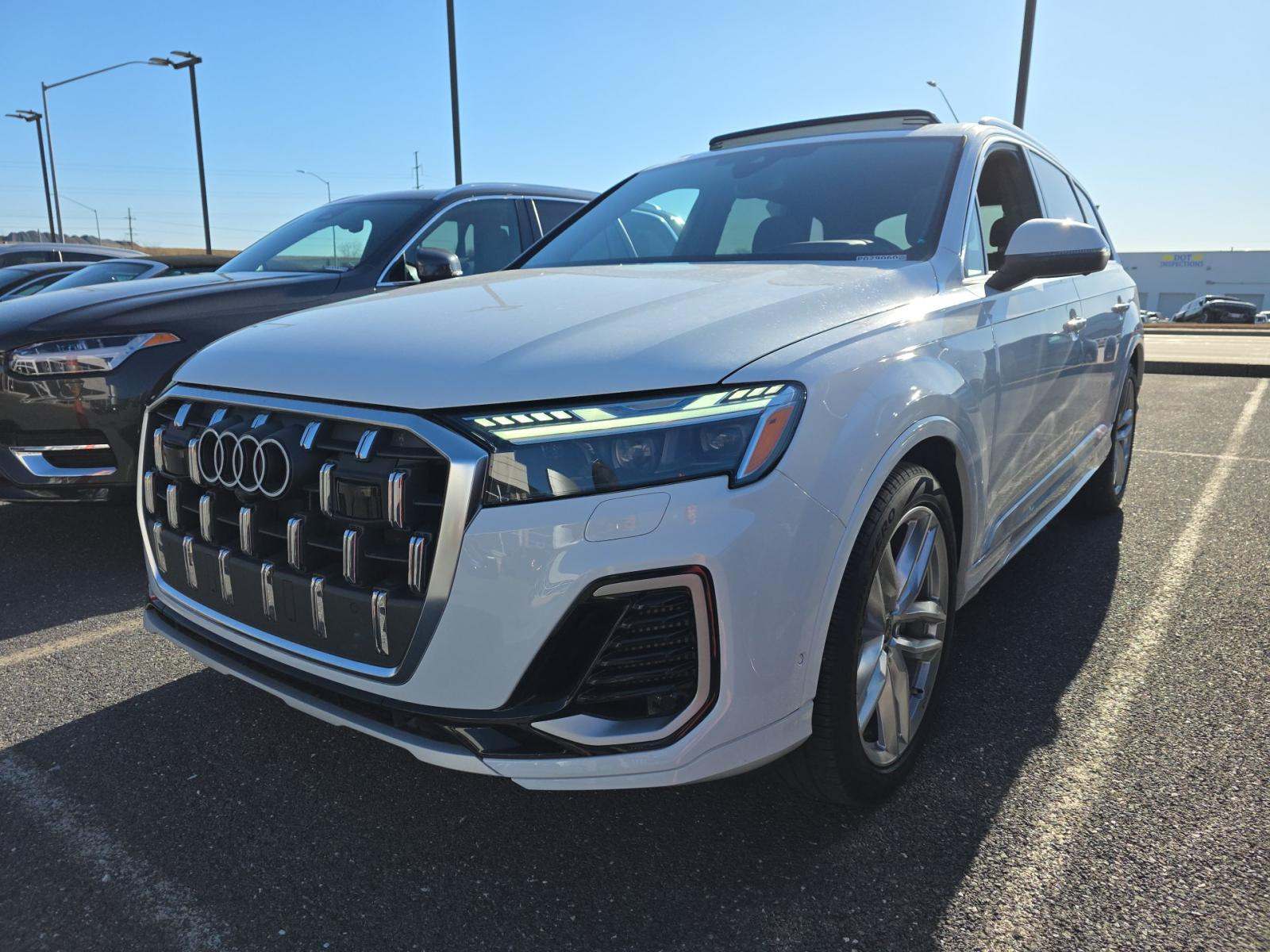 2025 Audi Q7 Prestige 55 TFSI