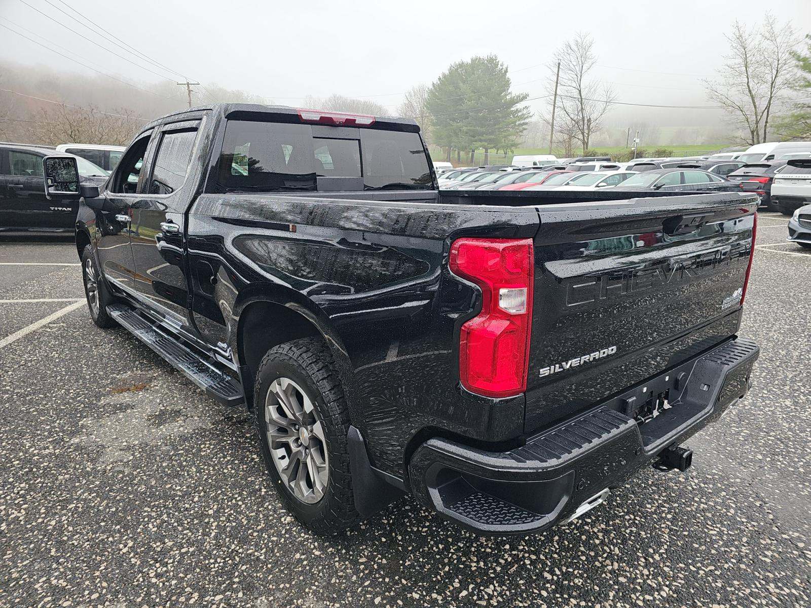 CHEVROLET HIGH COUNTRY - 2