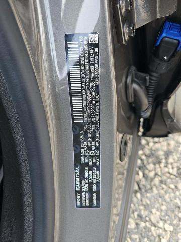 DODGE PLUG-IN HYBRID R/T PLUS - 5