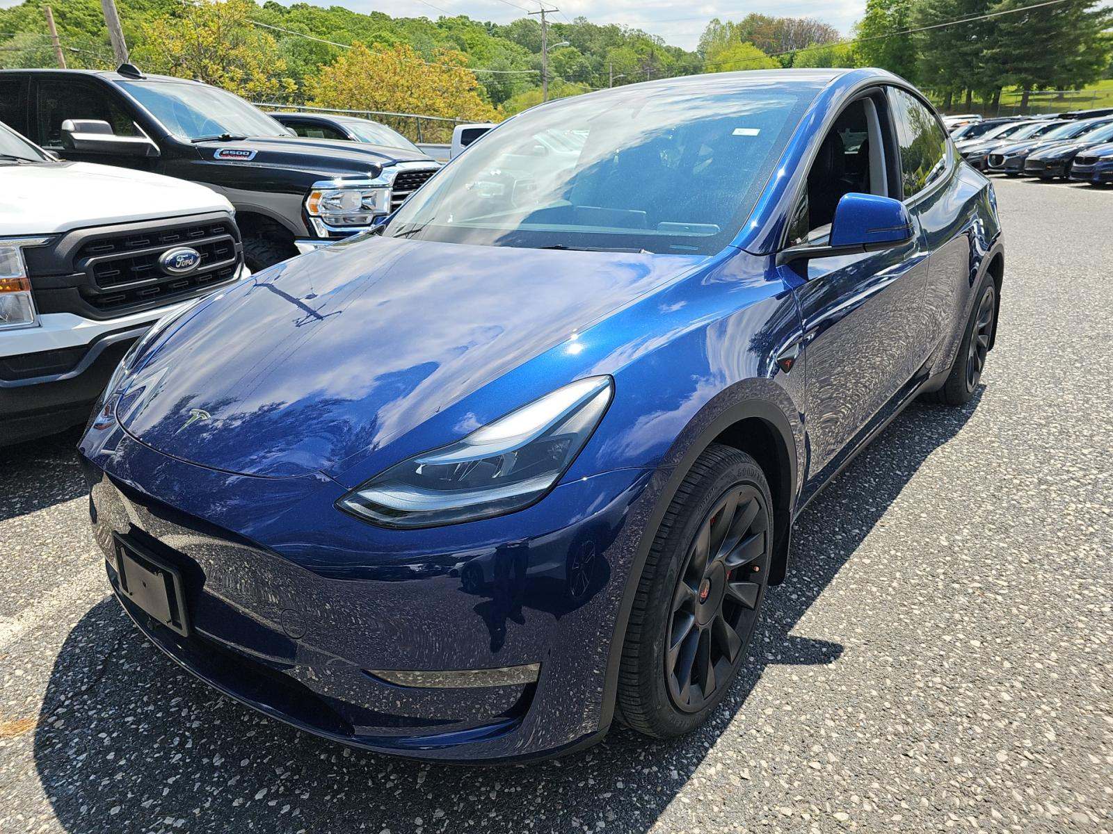 TESLA MODEL Y - 1