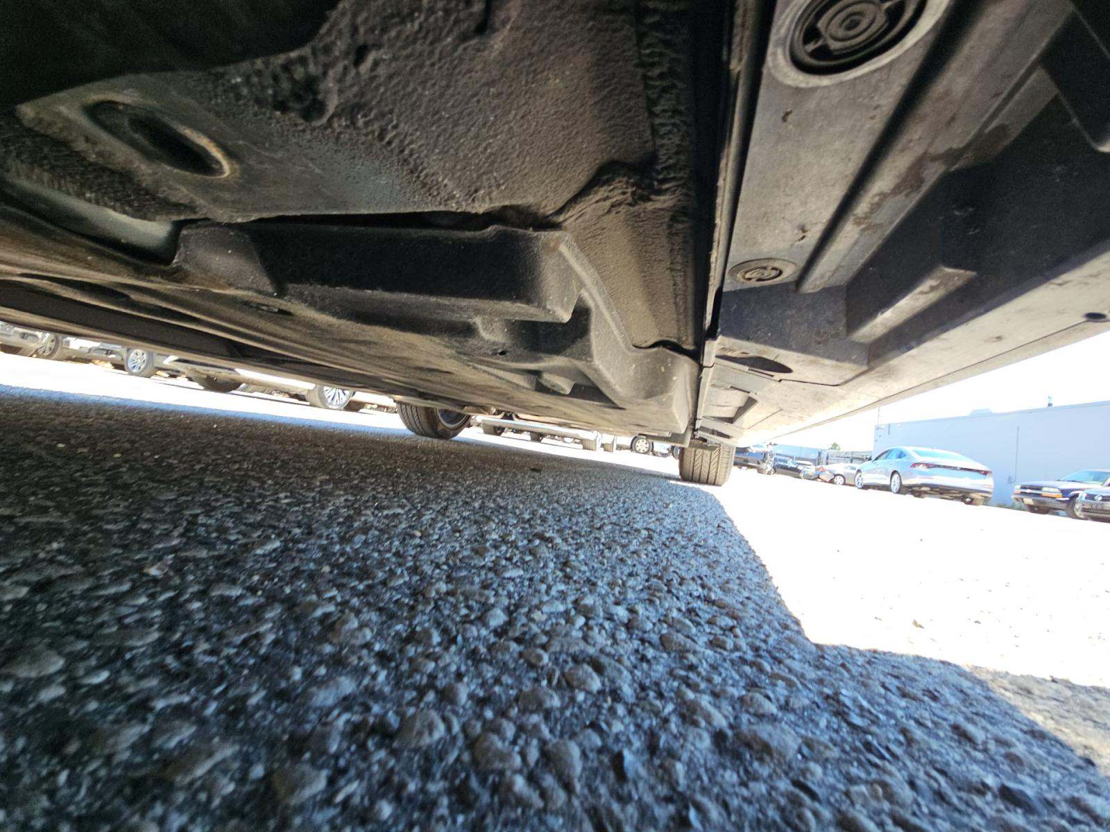 TOYOTA CAMRY - 7