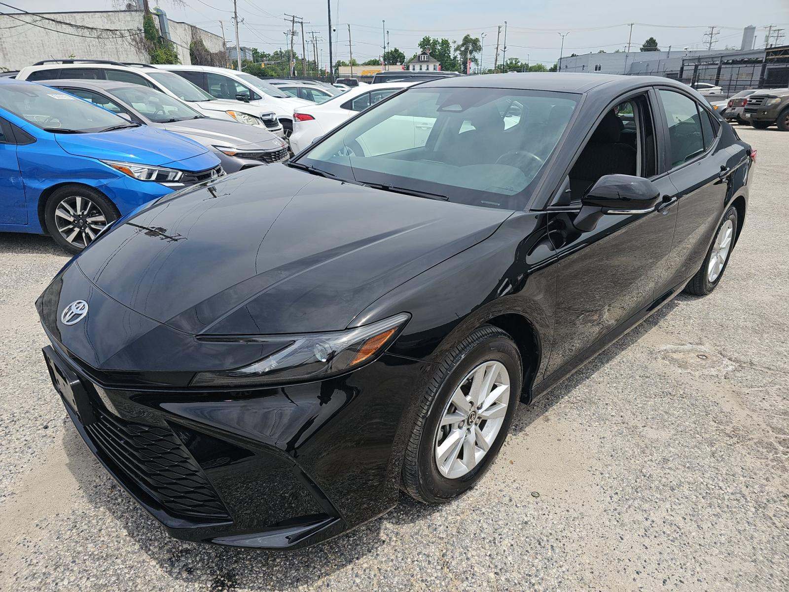 2025 Toyota Camry LE AWD
