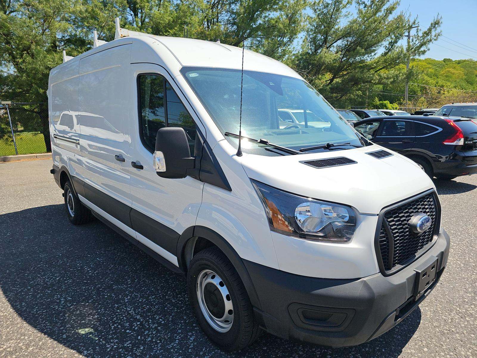 FORD TRANSIT 250 - 4