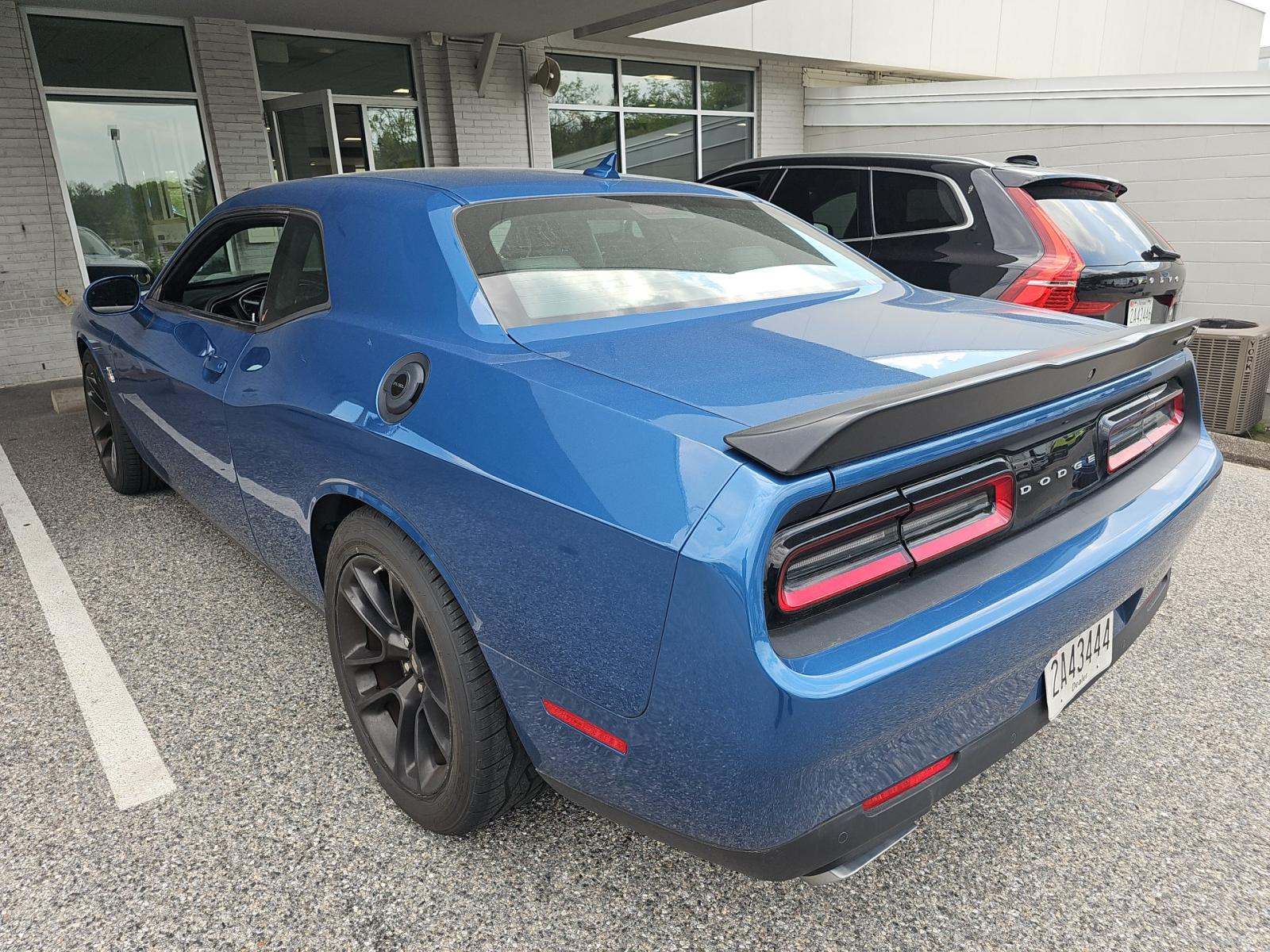 DODGE CHALLENGER - 2