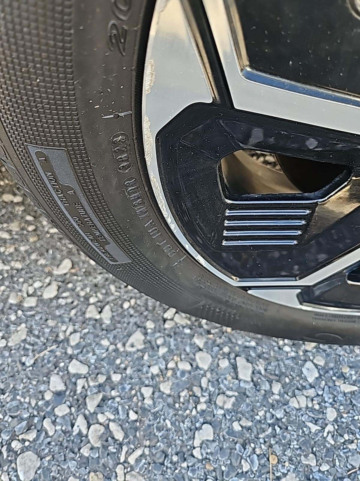 2024 Kia Niro PHEV EX FWD