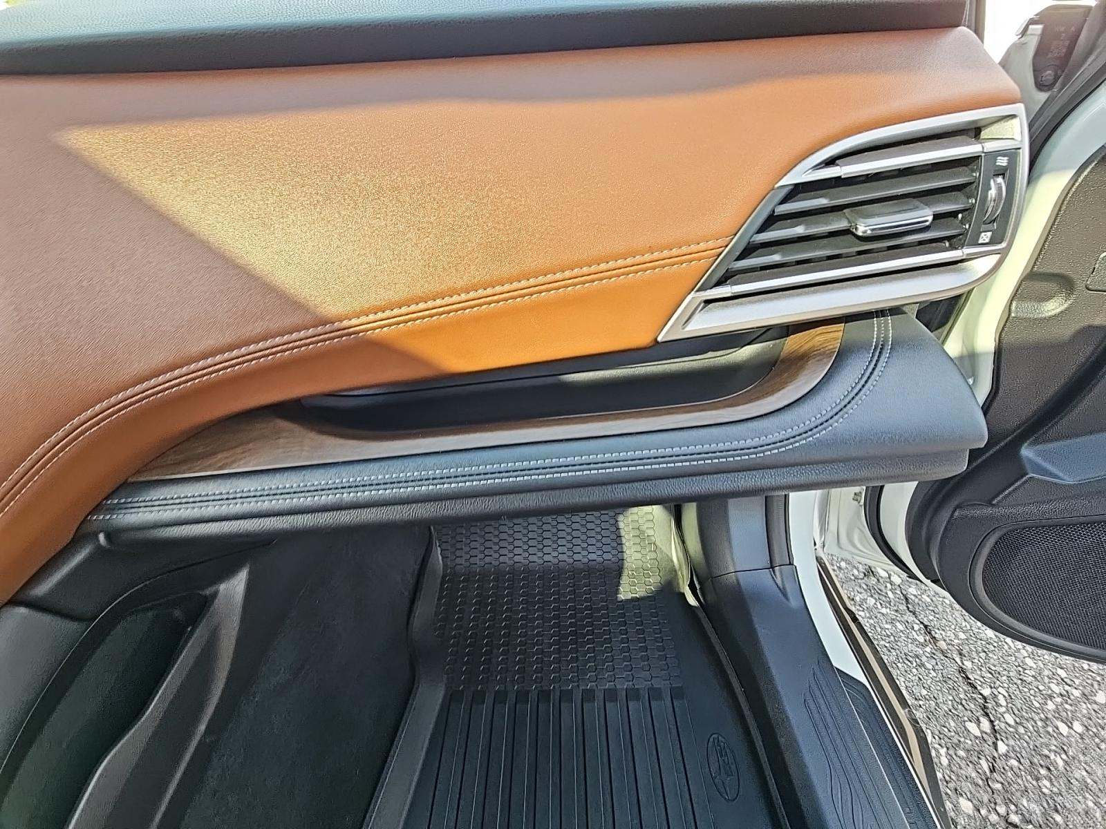 2023 Subaru Outback Touring XT AWD