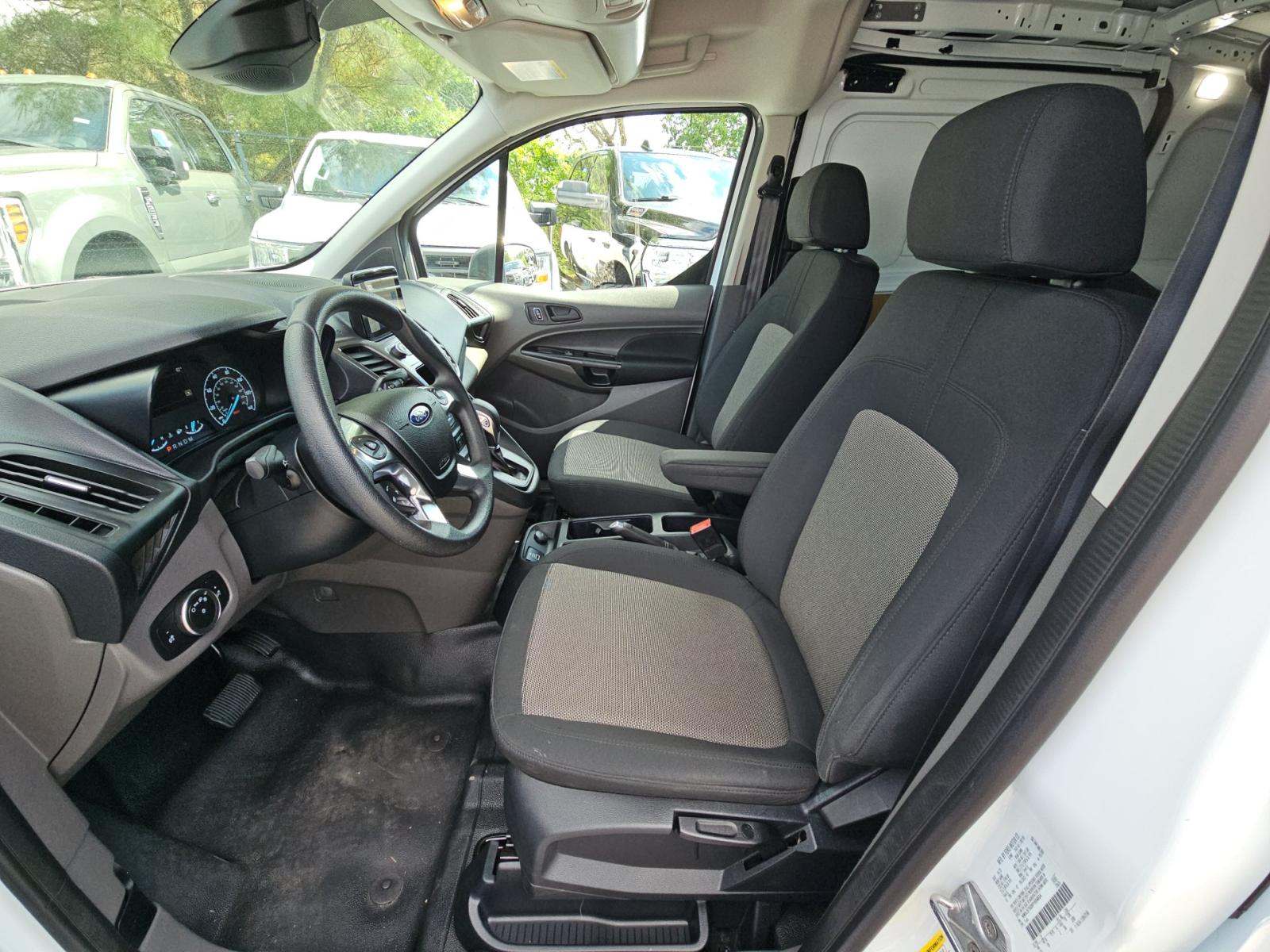 FORD TRANSIT CONNECT - 6