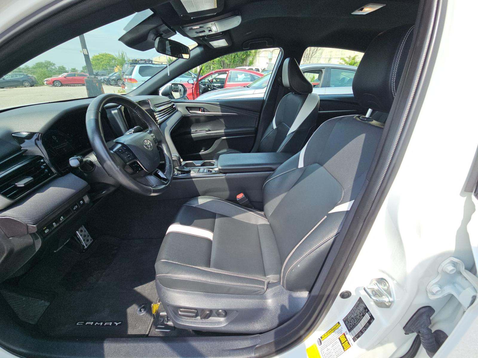 TOYOTA CAMRY - 6