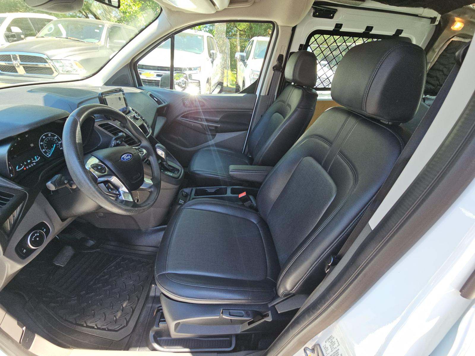 FORD TRANSIT CONNECT - 6