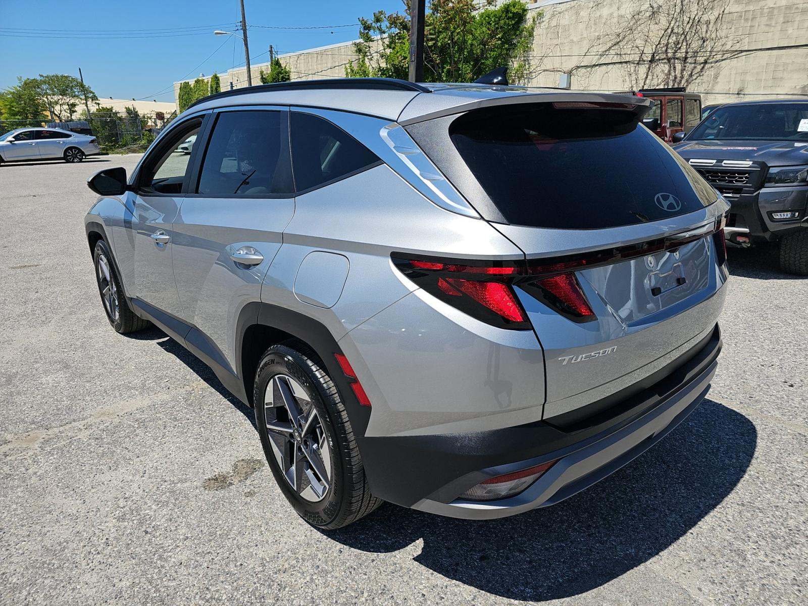 HYUNDAI TUCSON - 2