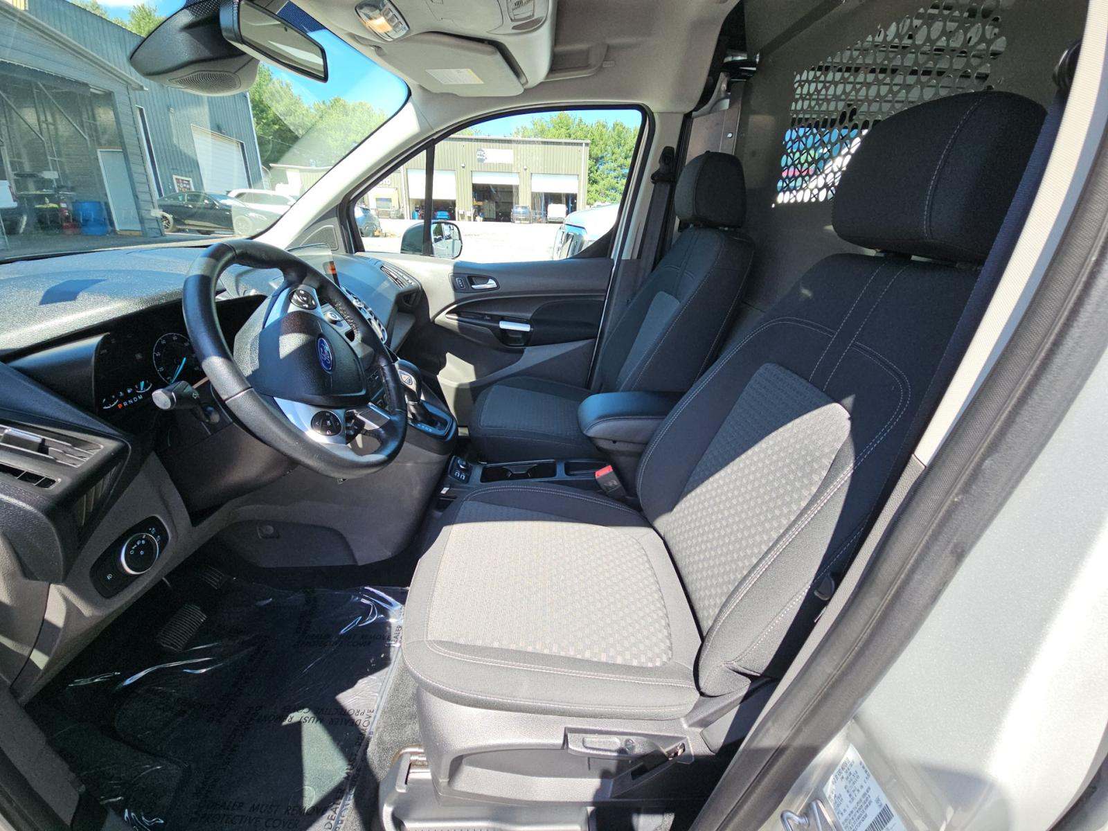 FORD TRANSIT CONNECT - 6
