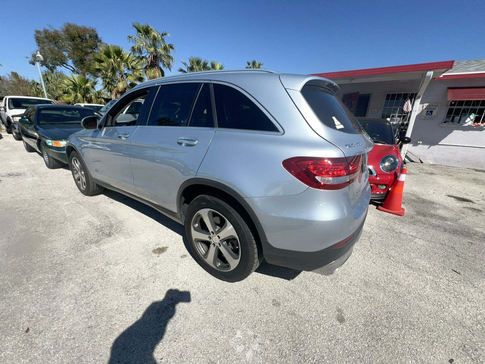 2017 Mercedes-Benz GLC GLC 300 RWD