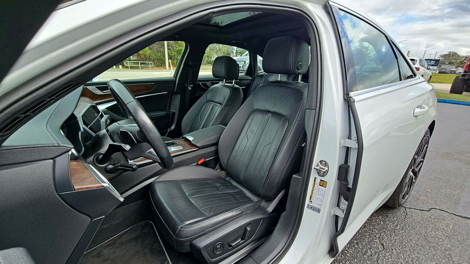 Audi A6 2.0T Premium Plus Sedan снимка Audi A6 2.0T Premium Plus Sedan