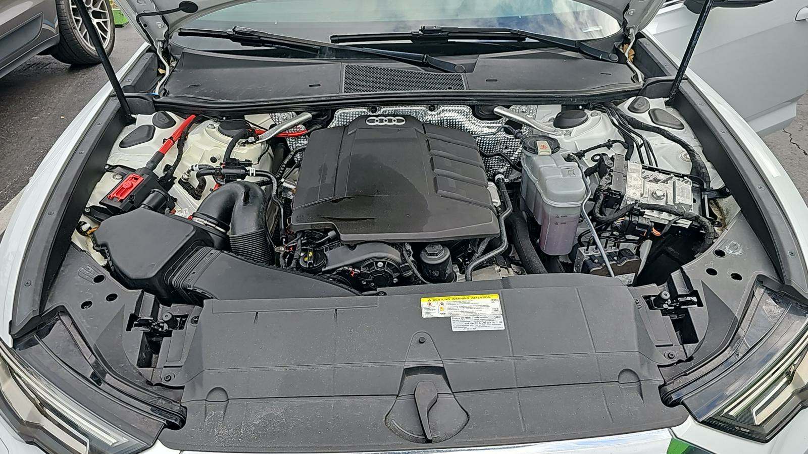 Audi A6 2.0T Premium Plus Sedan снимка Audi A6 2.0T Premium Plus Sedan