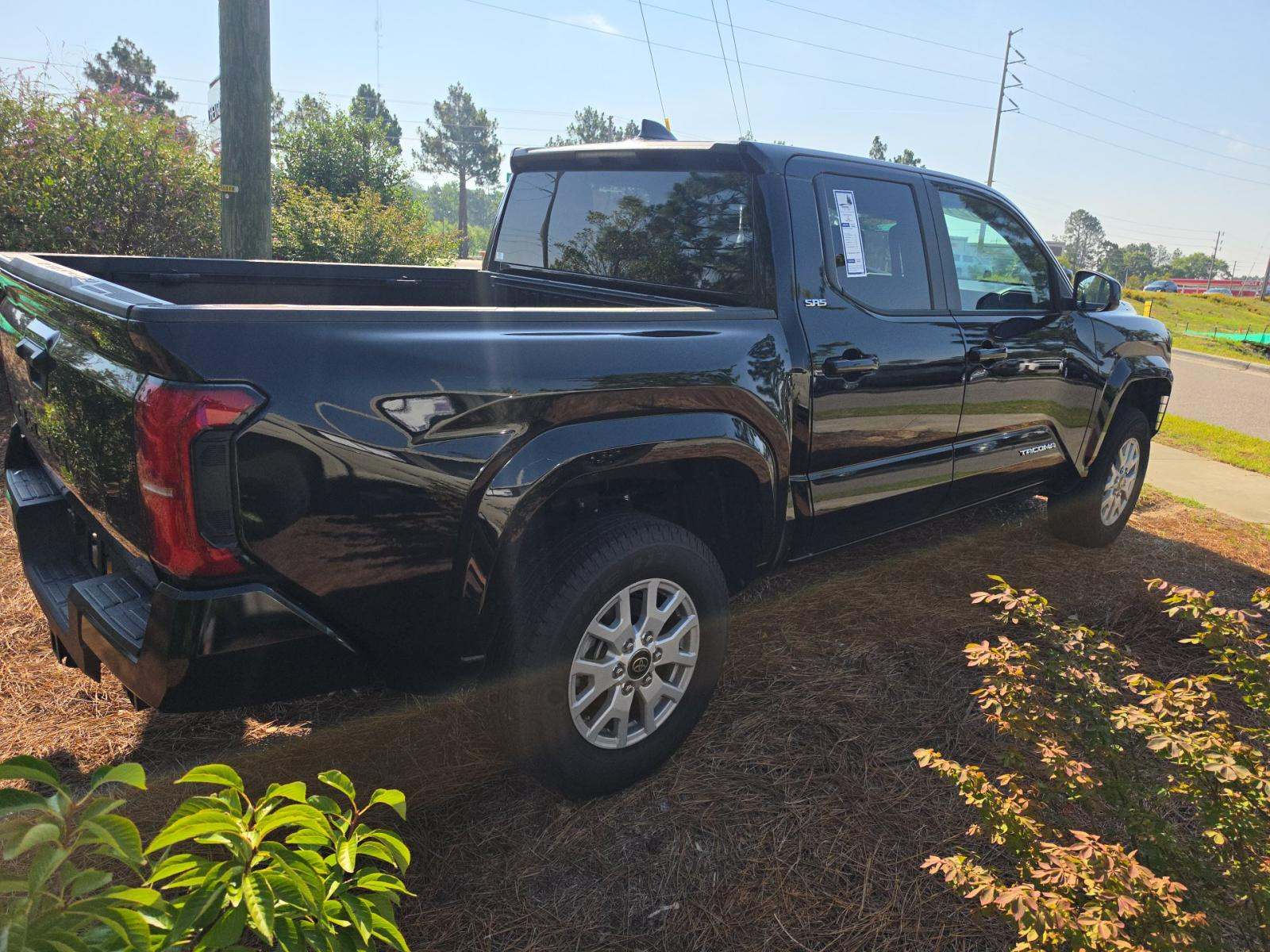 2024 Toyota Tacoma SR5 RWD