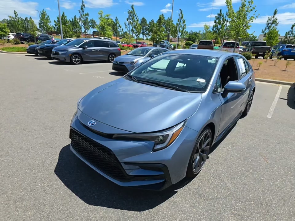 2025 Toyota Corolla Hybrid SE FWD