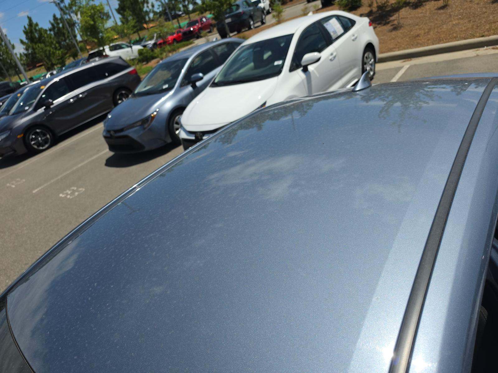 2025 Toyota Corolla Hybrid SE FWD
