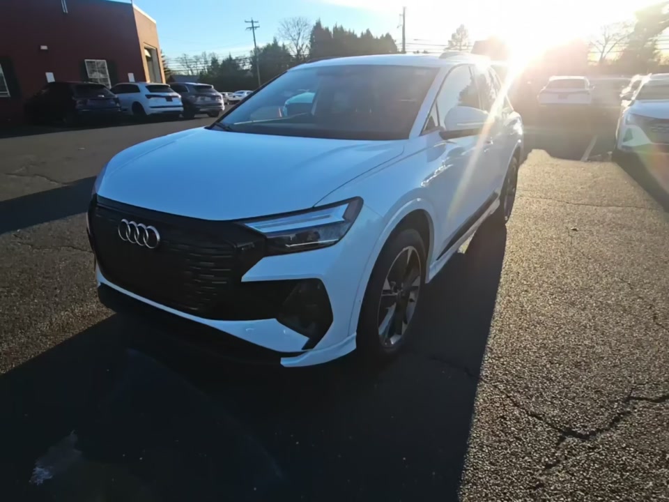 2024 Audi Q4 e-tron Premium Plus 50