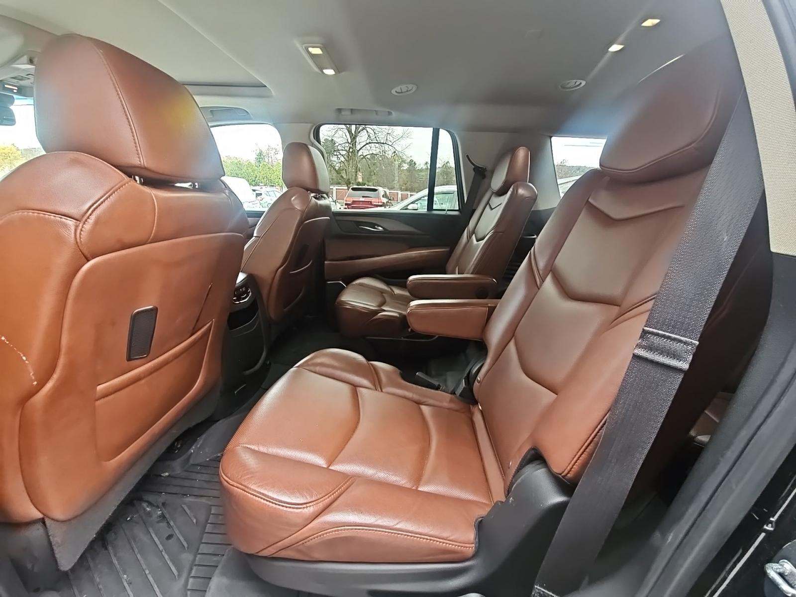 2019 Cadillac Escalade Luxury AWD