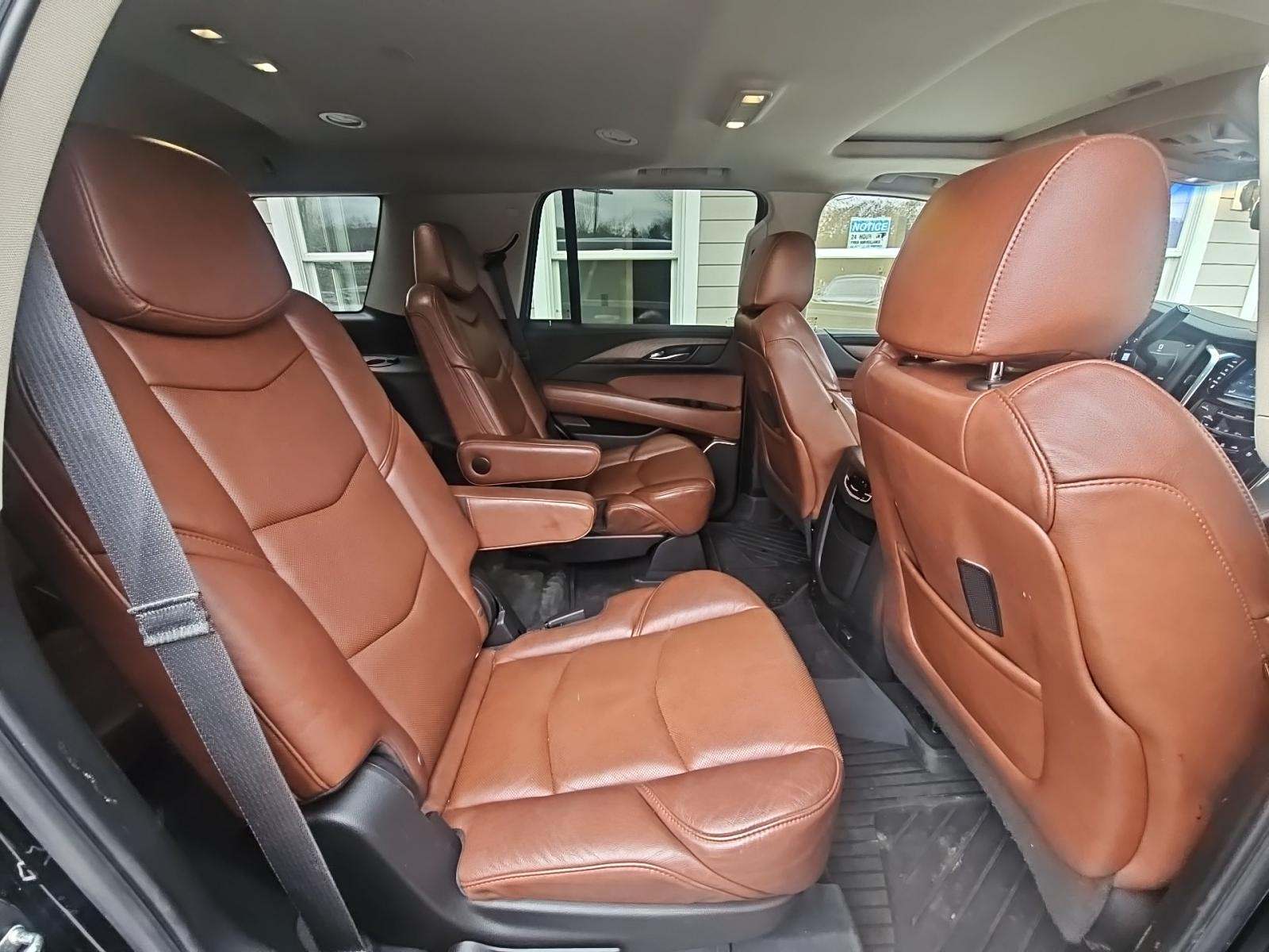 2019 Cadillac Escalade Luxury AWD