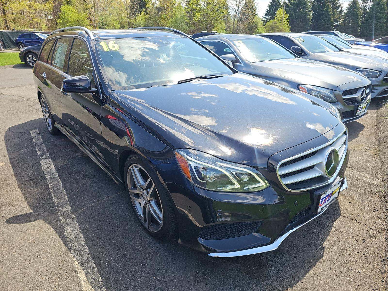 MERCEDES-BENZ E-CLASS - 4