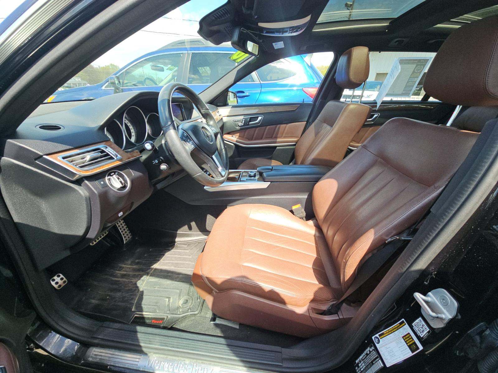 MERCEDES-BENZ E-CLASS - 6