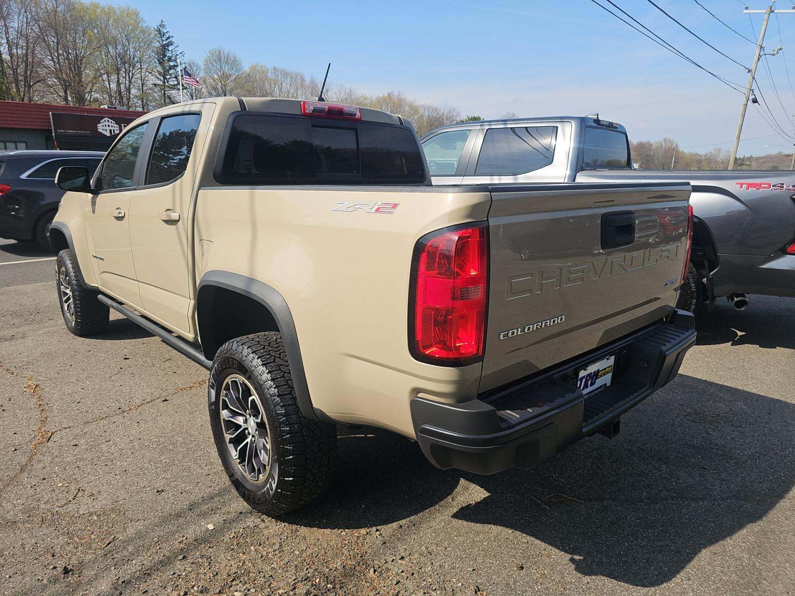 CHEVROLET SILVERADO - 2