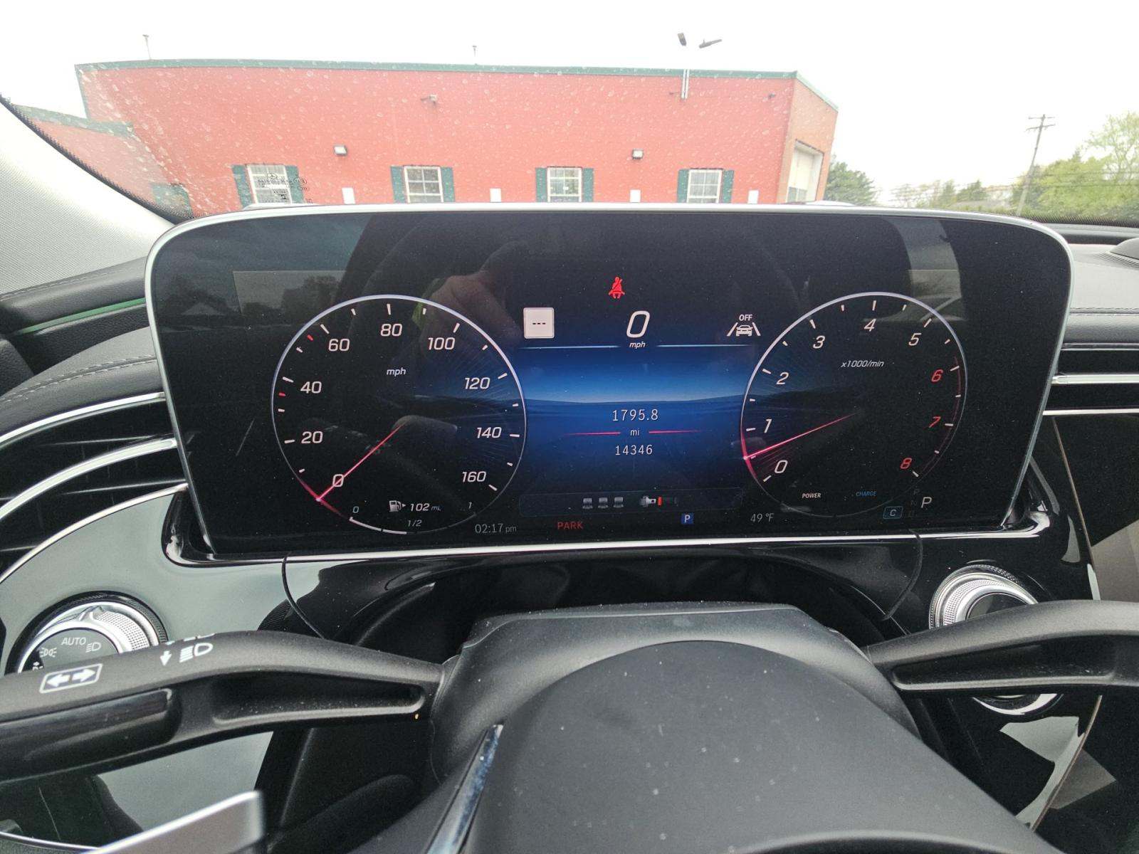 MERCEDES-BENZ E-CLASS - 9