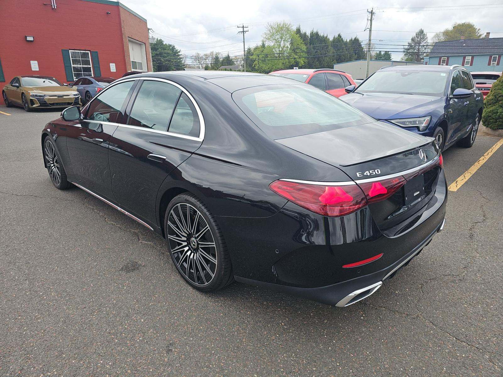 MERCEDES-BENZ E-CLASS - 2