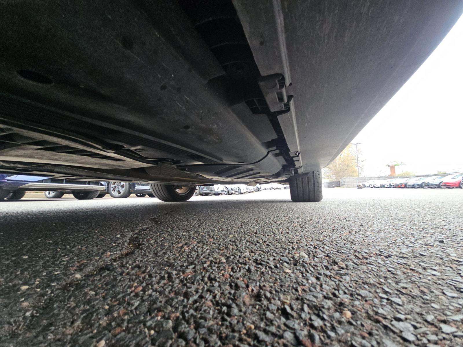 MERCEDES-BENZ GLS - 7