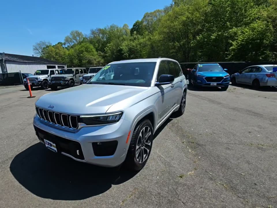 2023 Jeep Grand Cherokee Overland AWD