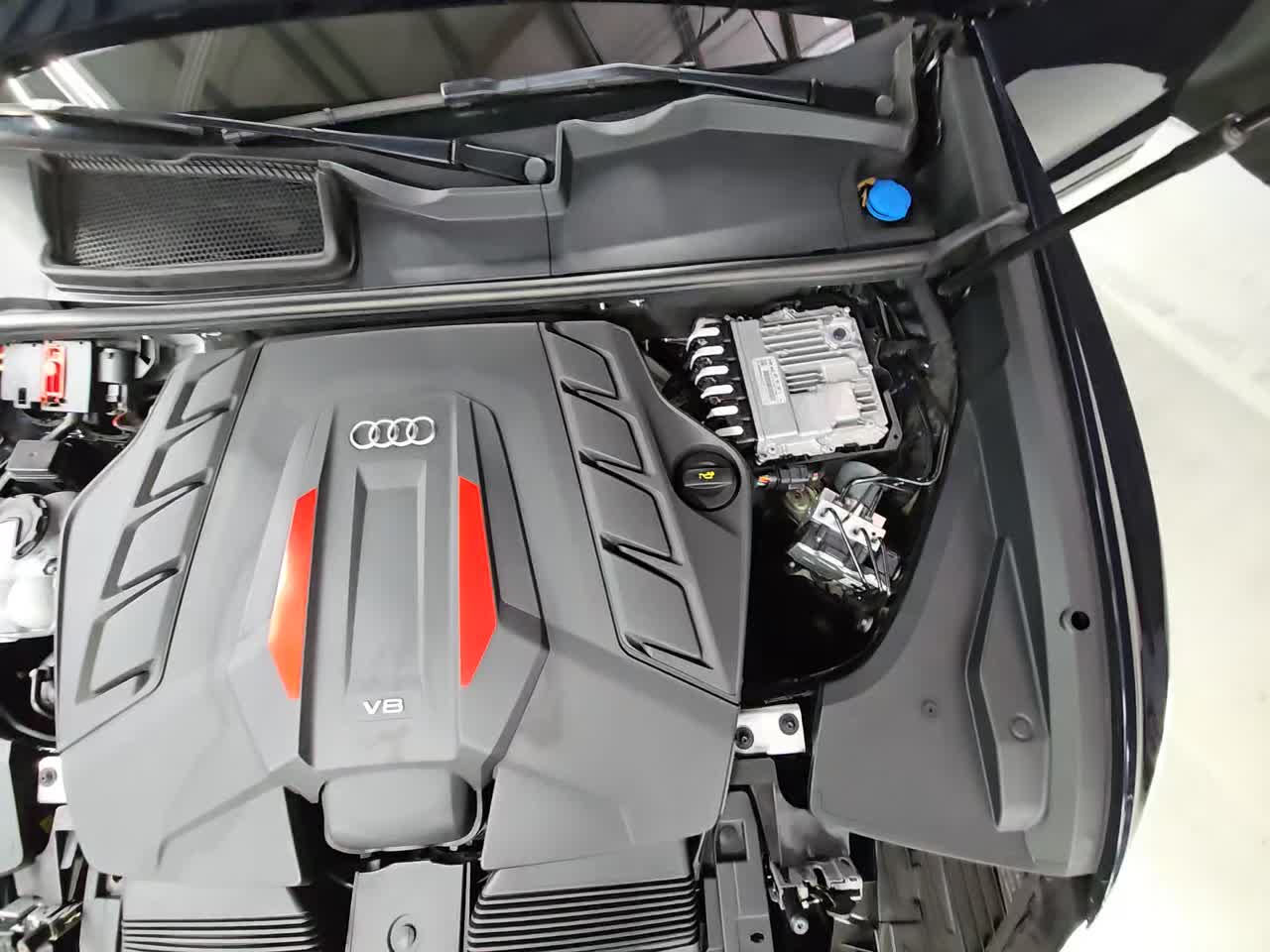 2023 Audi SQ8 Premium Plus AWD