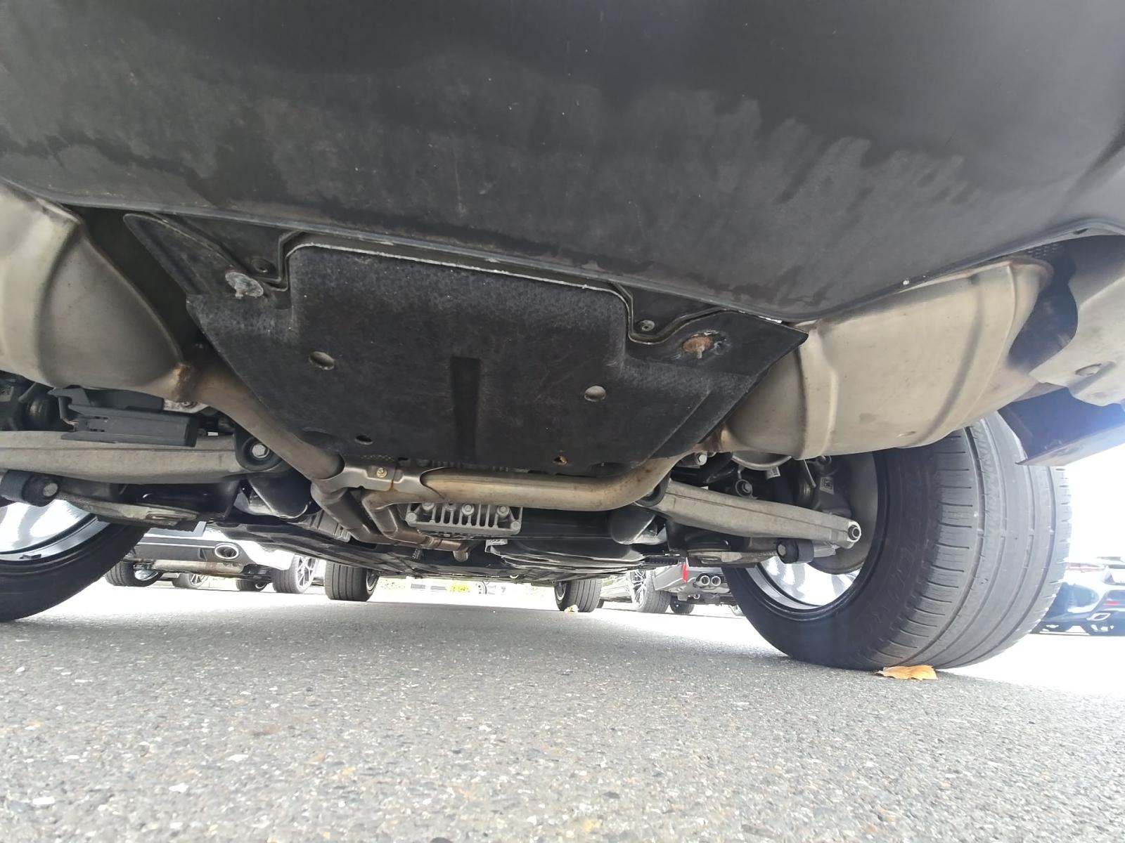 2023 Porsche Macan Base AWD