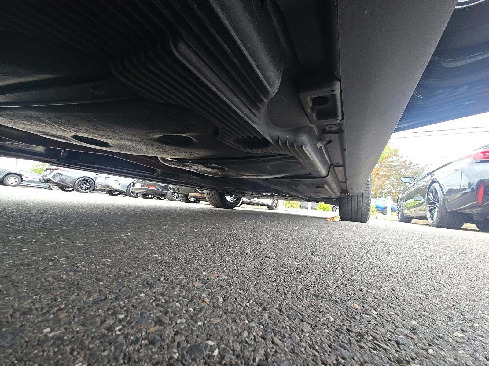 2023 Porsche Macan Base AWD