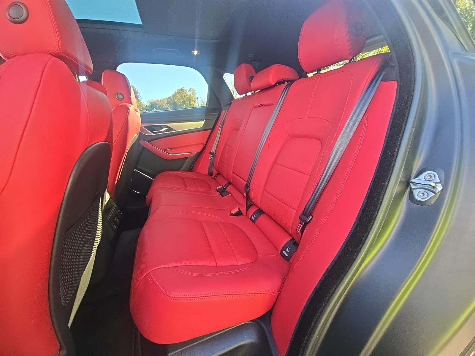 2024 Jaguar F-PACE P250 R-Dynamic S AWD