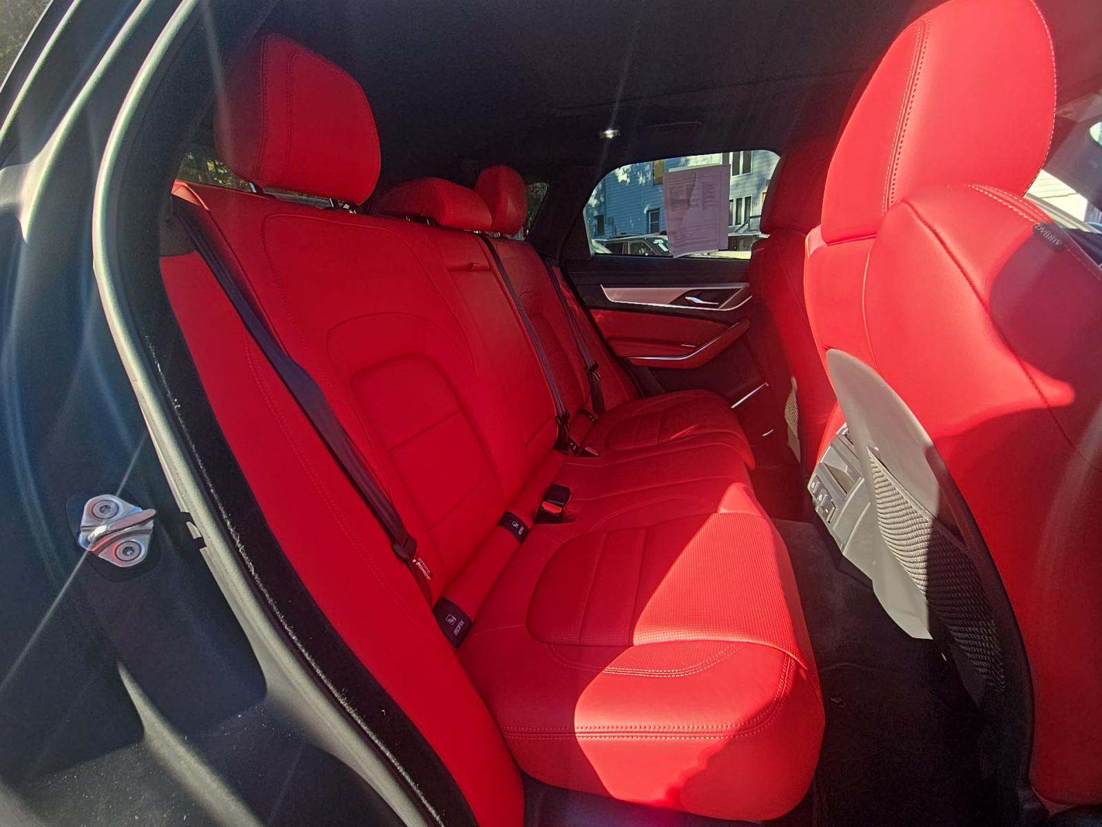 2024 Jaguar F-PACE P250 R-Dynamic S AWD