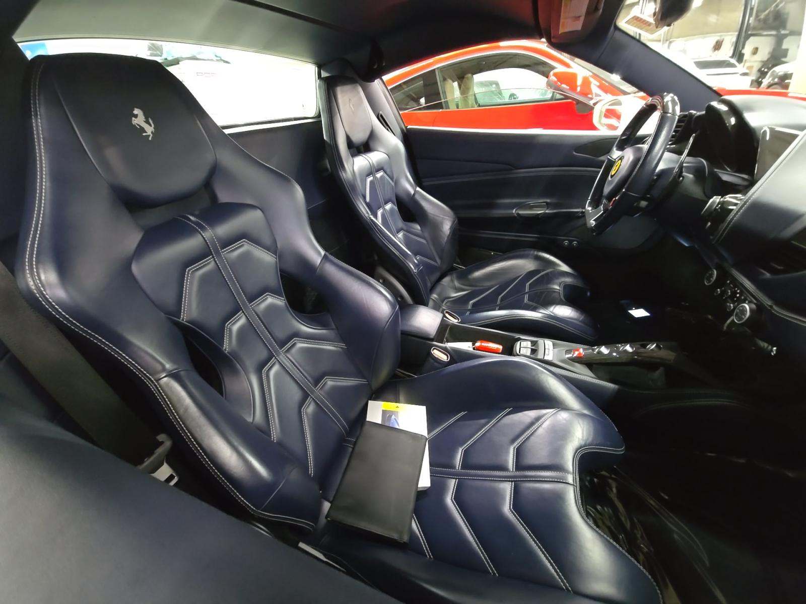 2018 Ferrari 488 Base RWD