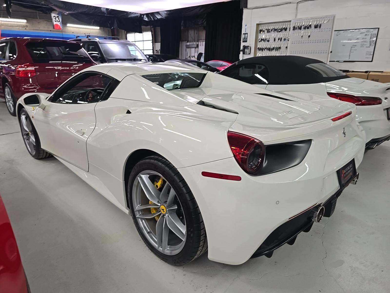 2018 Ferrari 488 Base RWD