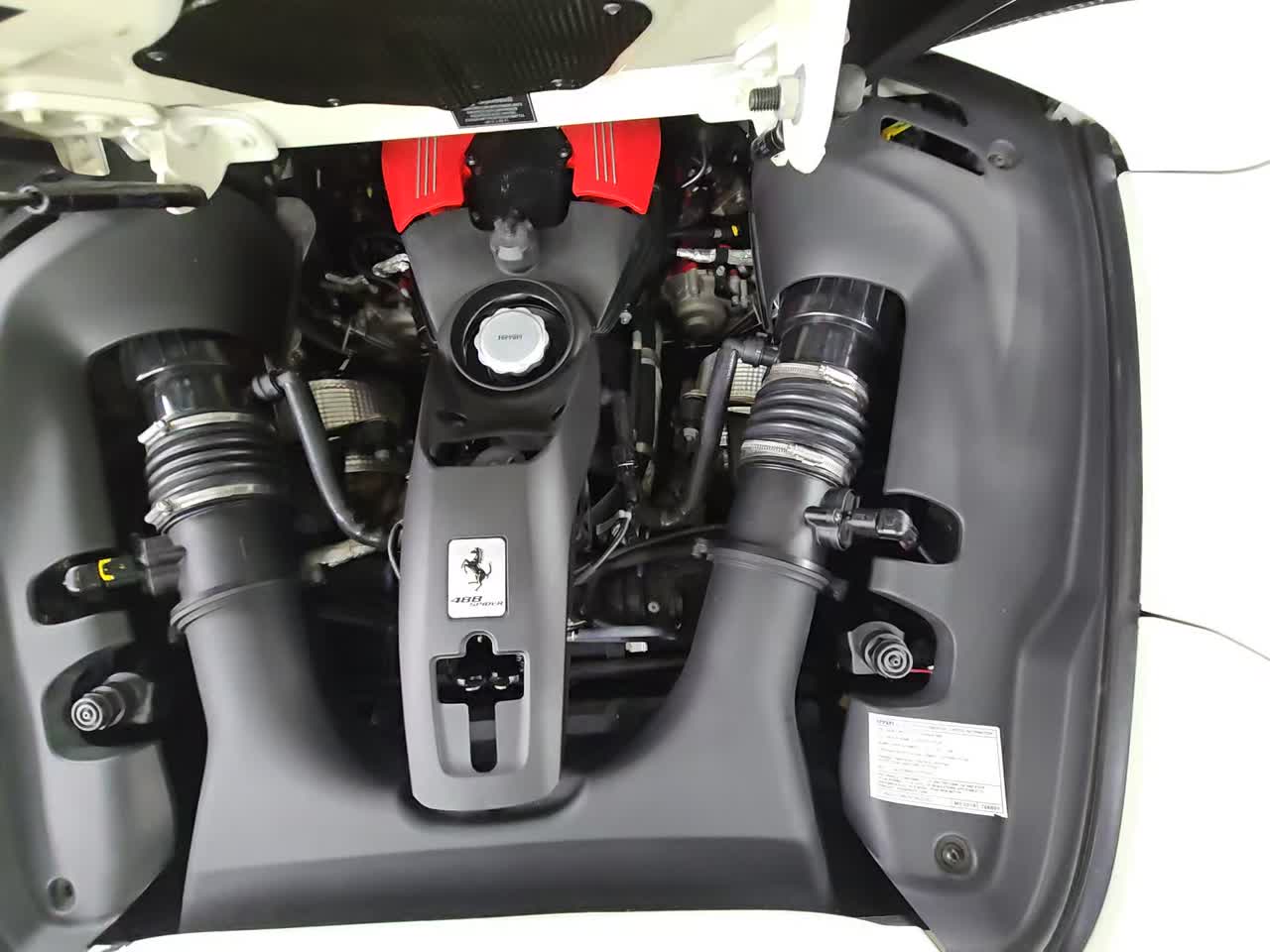 2018 Ferrari 488 Base RWD
