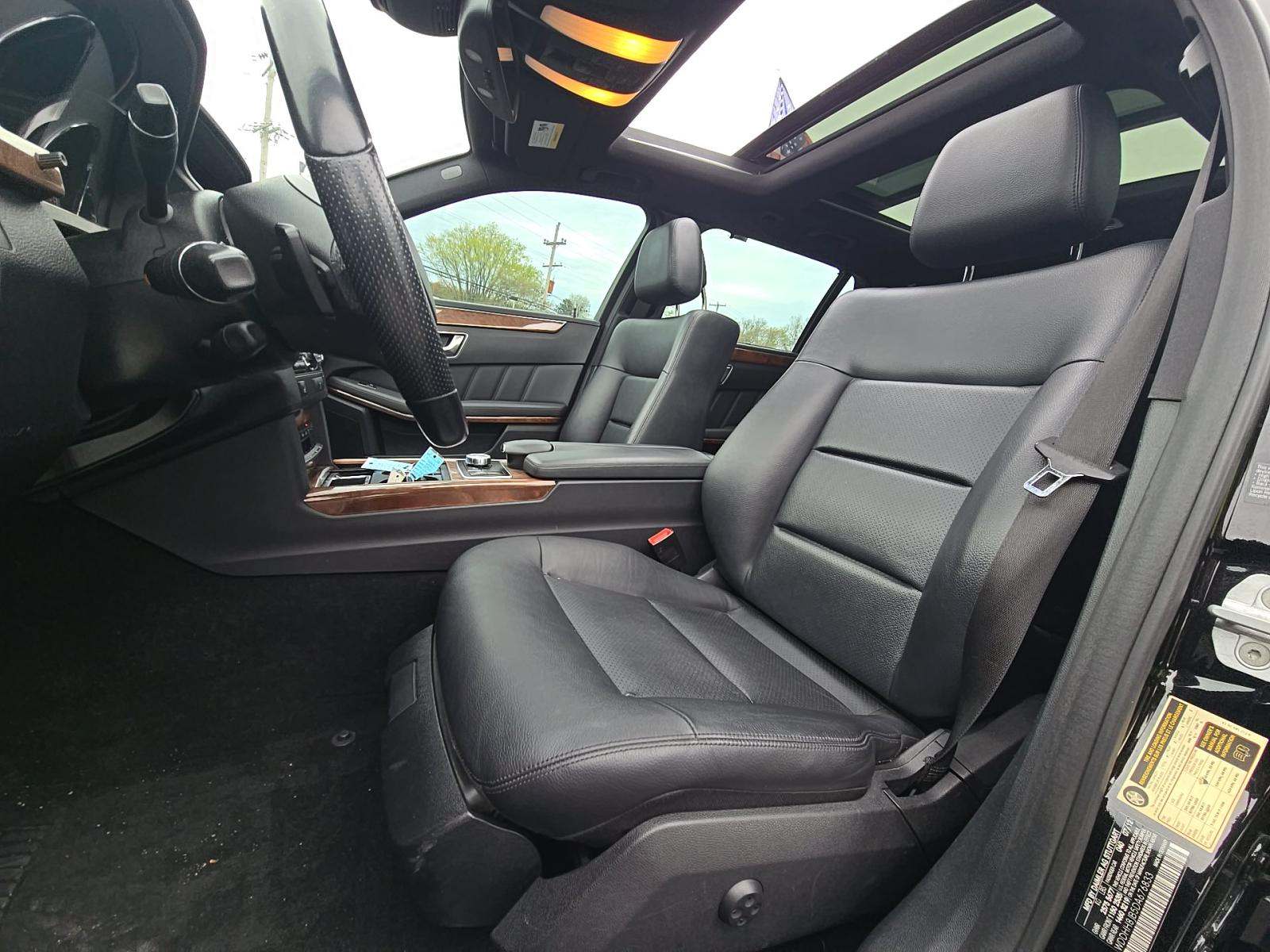 MERCEDES-BENZ E-CLASS - 2