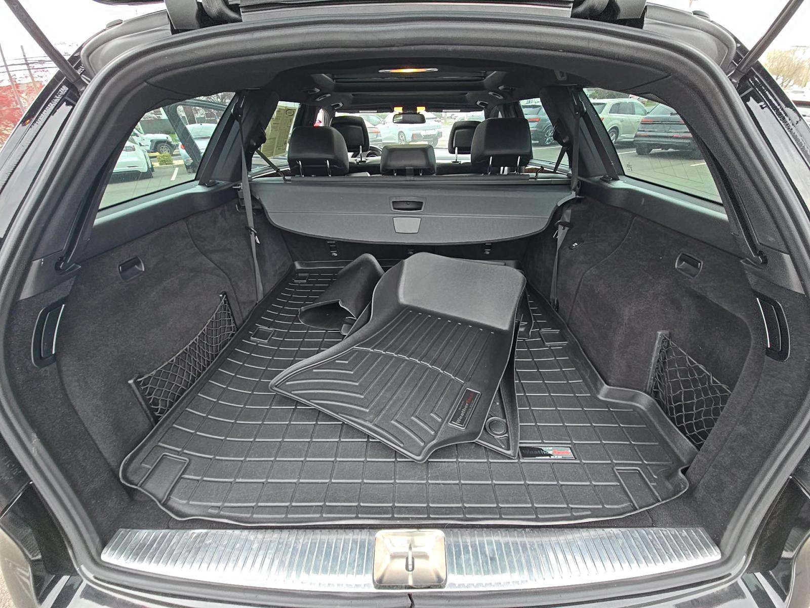 MERCEDES-BENZ E-CLASS - 10