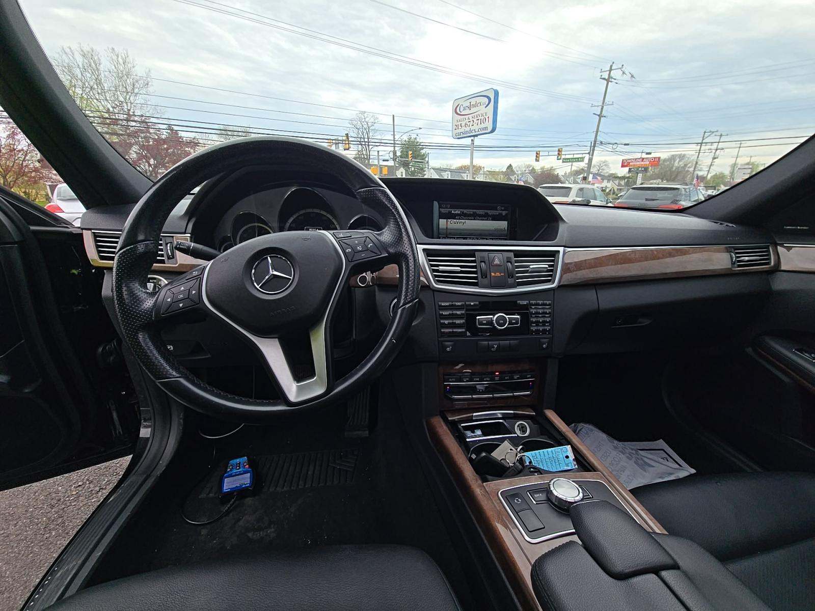 MERCEDES-BENZ E-CLASS - 6