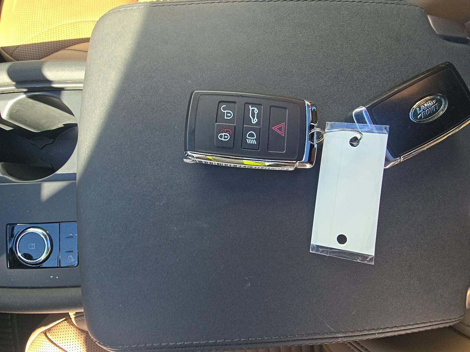 2023 Land Rover Discovery R-Dynamic S AWD