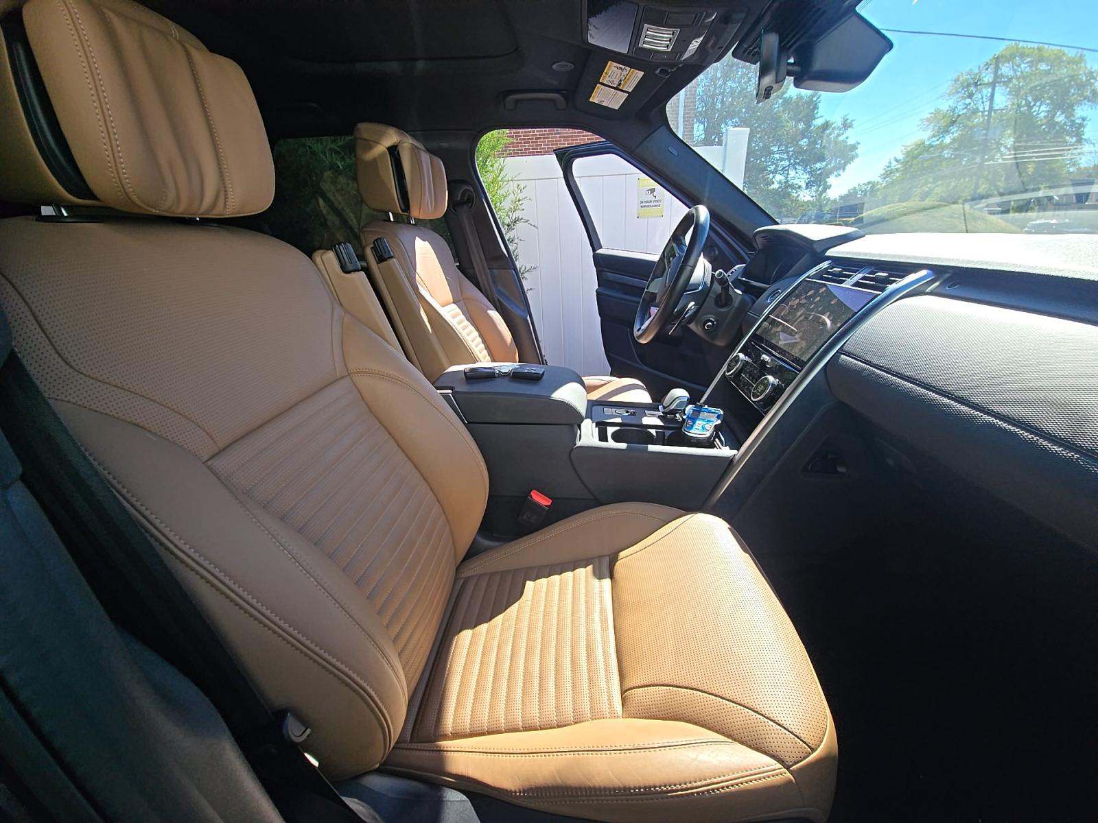 2023 Land Rover Discovery R-Dynamic S AWD