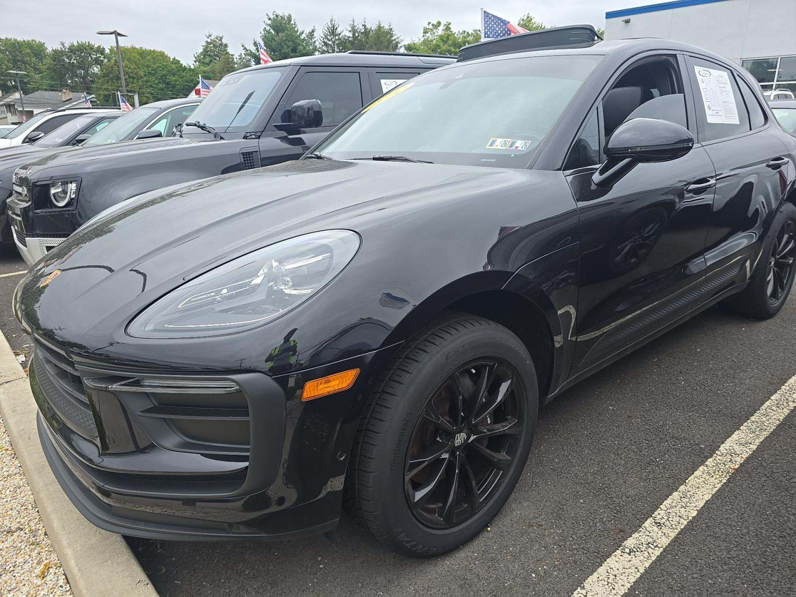 2022 Porsche Macan