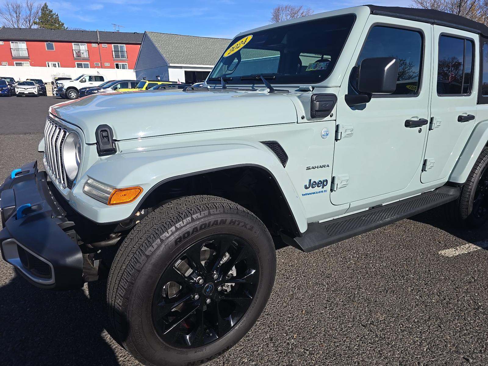 2024 Jeep Wrangler 4xe Sahara AWD