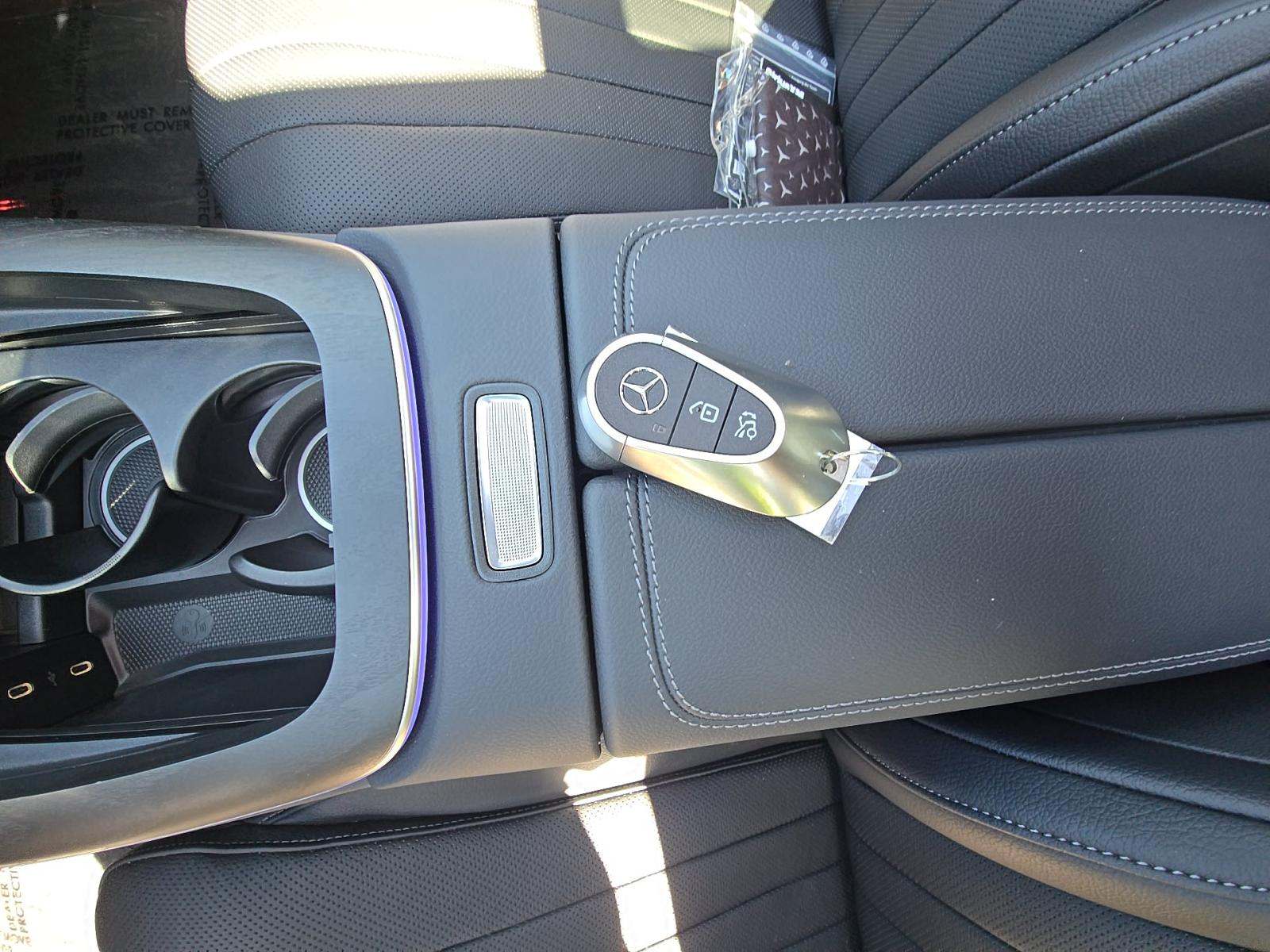 MERCEDES-BENZ E-CLASS - 8